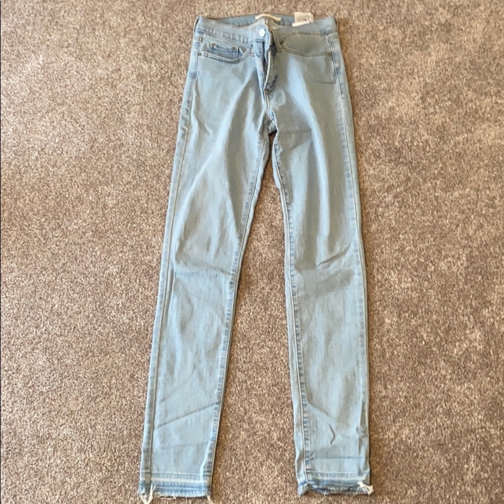 Levi’s skinny jeans